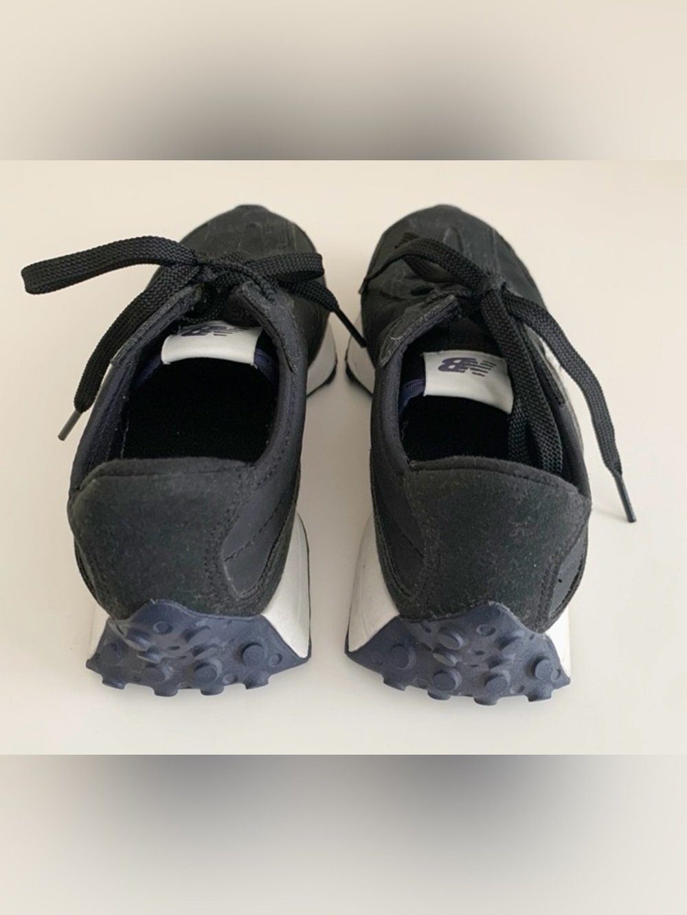 New Balance 327 Sneakers Little Girl’s Size 1 - Picture 3 of 5